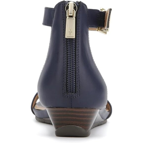 Kenneth Cole Reaction Women's Great Viber Sandals - Picture 5 of 5